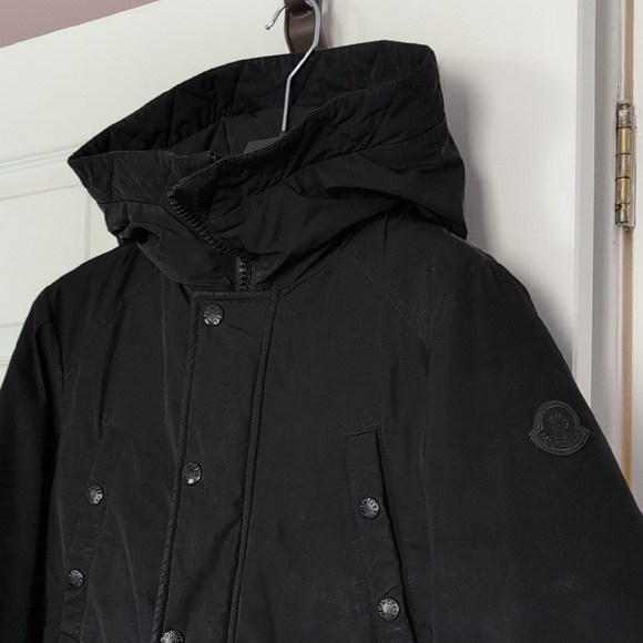 Moncler Boy Down Jacket, Black 12 Years Old - Picture 2 of 16